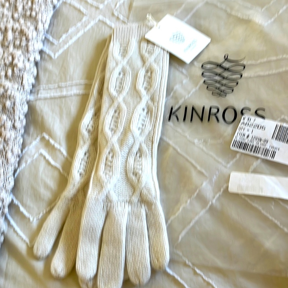 Kinross ivory cashmere NWT